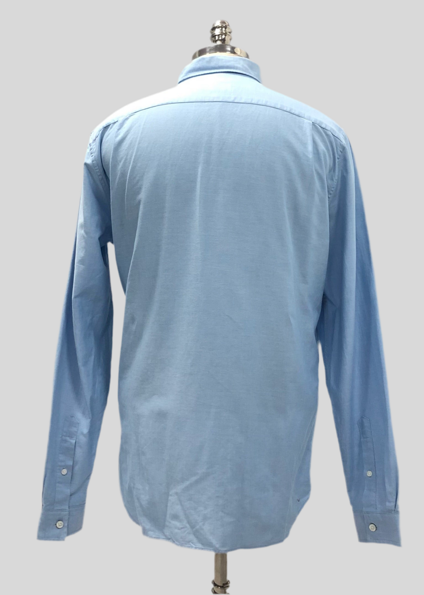 Camisa de botones Lacoste 🐊 Oxford color celeste Talla L Entalle Regular