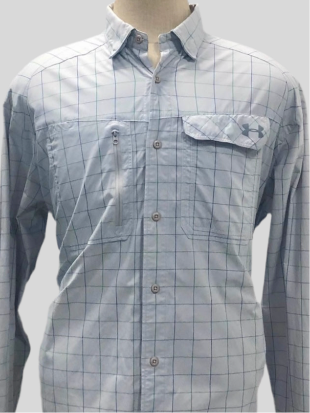 Camisa de botones Under Armour 🏋🏽 color gris claro de cuadros verde y azul Talla XL Entalle Regular