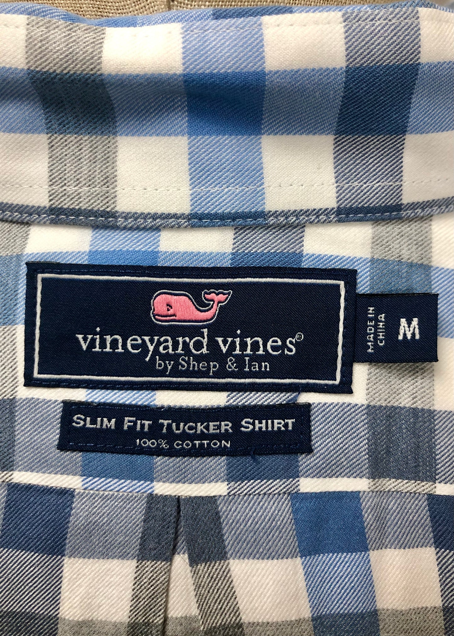 Camisa de botones Vineyard Vines 🐳 color blanco de cuadros en color gris y azul Talla M Entalle Slim Fit