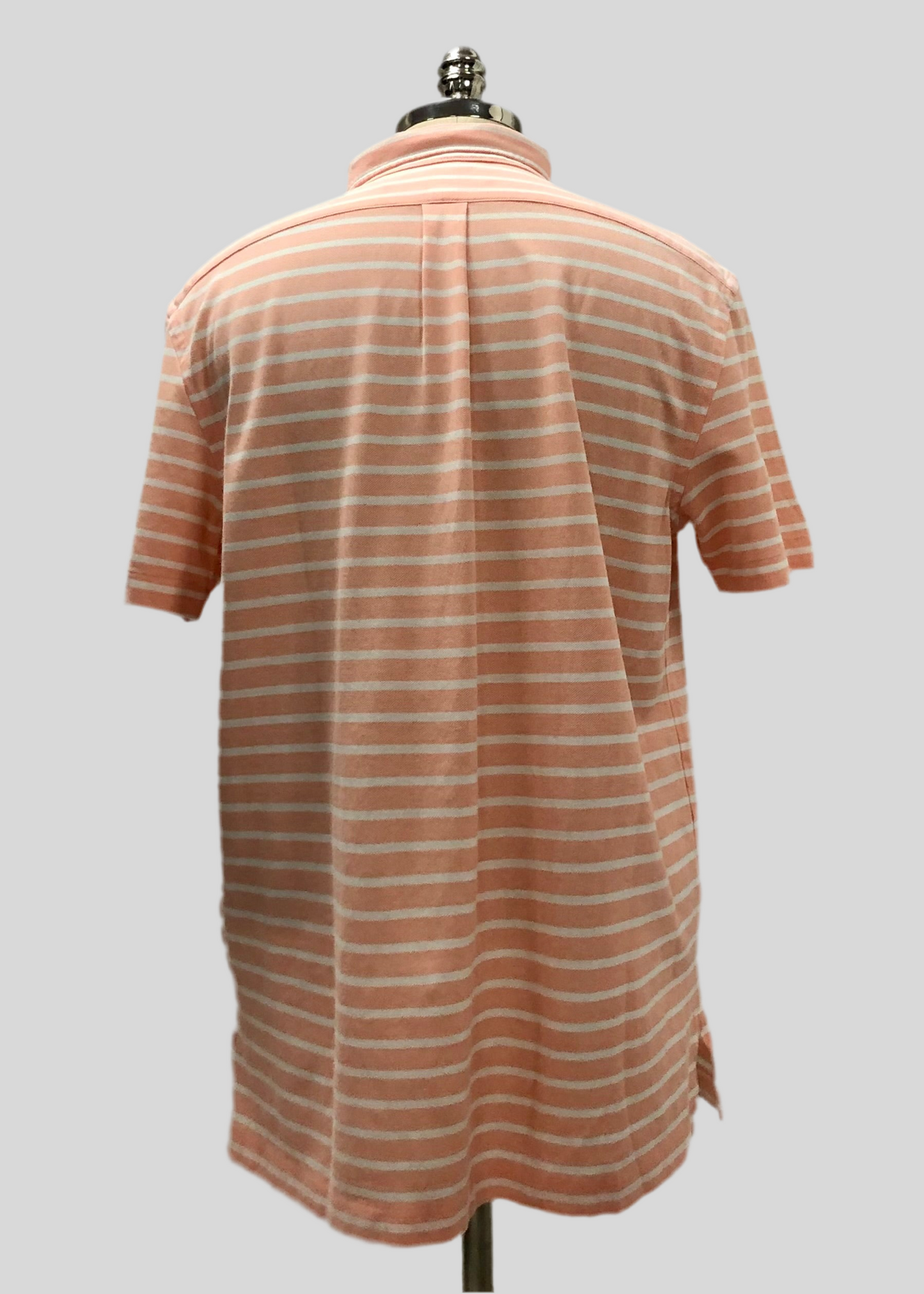 Camiseta Polo Ralph Lauren 🏇🏼 (Knit Oxford) color blanco con patrón del rayas en naranja claro Talla L Entalle Regular