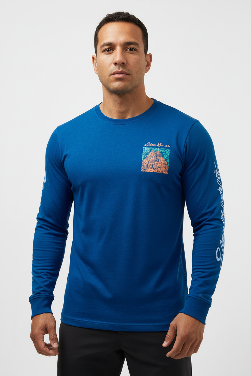 Camiseta cuello redondo Eddie  Bauer color azul con Diseño de ballena en azul Talla S