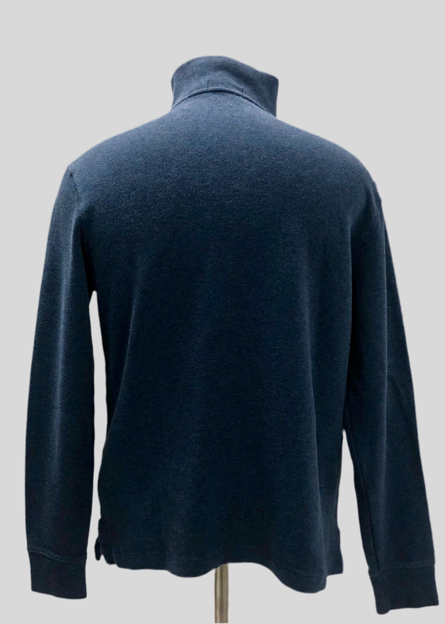 Sueter Jersey Polo Ralph Lauren 🏇🏼 color azul grisáceo con logo en celeste Talla M