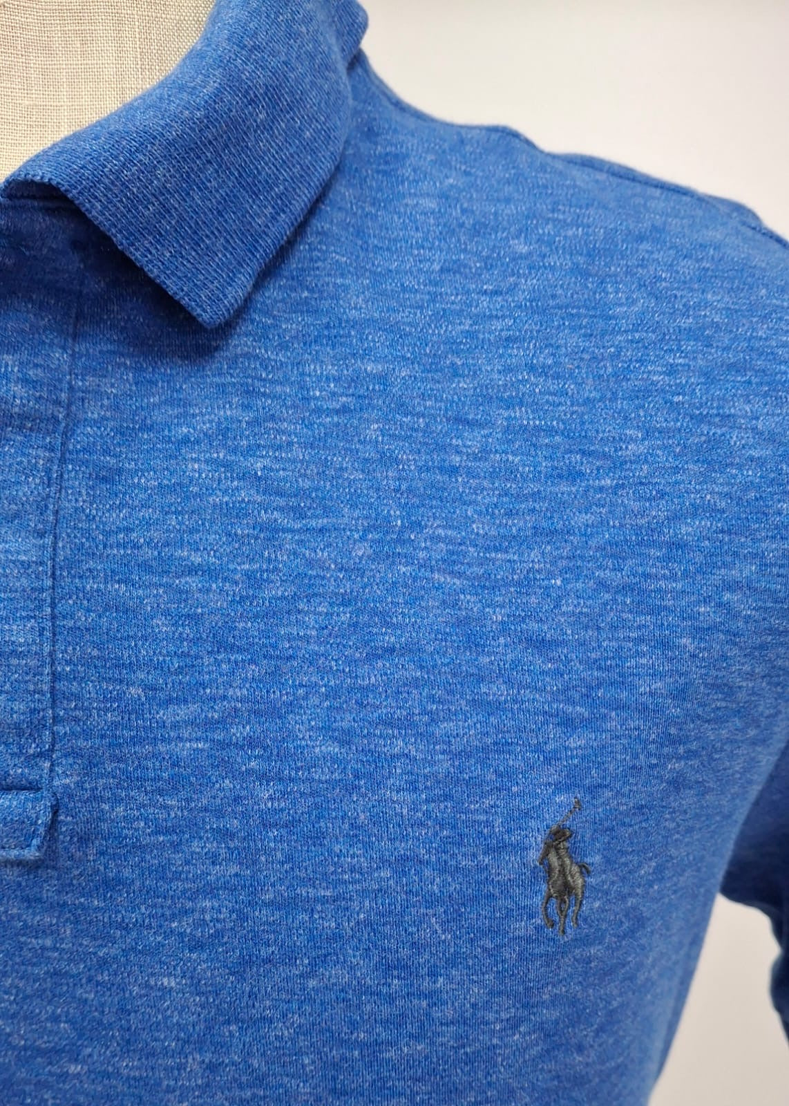 Camiseta Polo Ralph Lauren 🏇🏼 color azul y blanco degradado Talla XL Entalle Regular