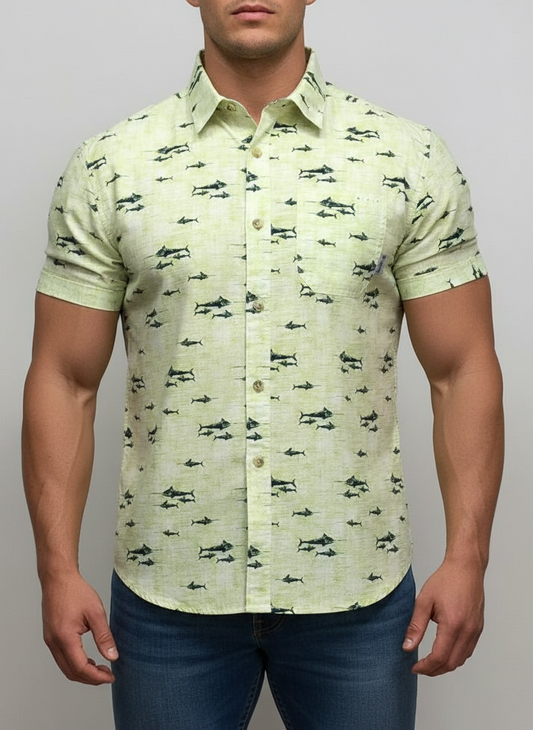 Camisa Columbia 🔹Color verde claro con diseño de peces Manga corta Talla L
