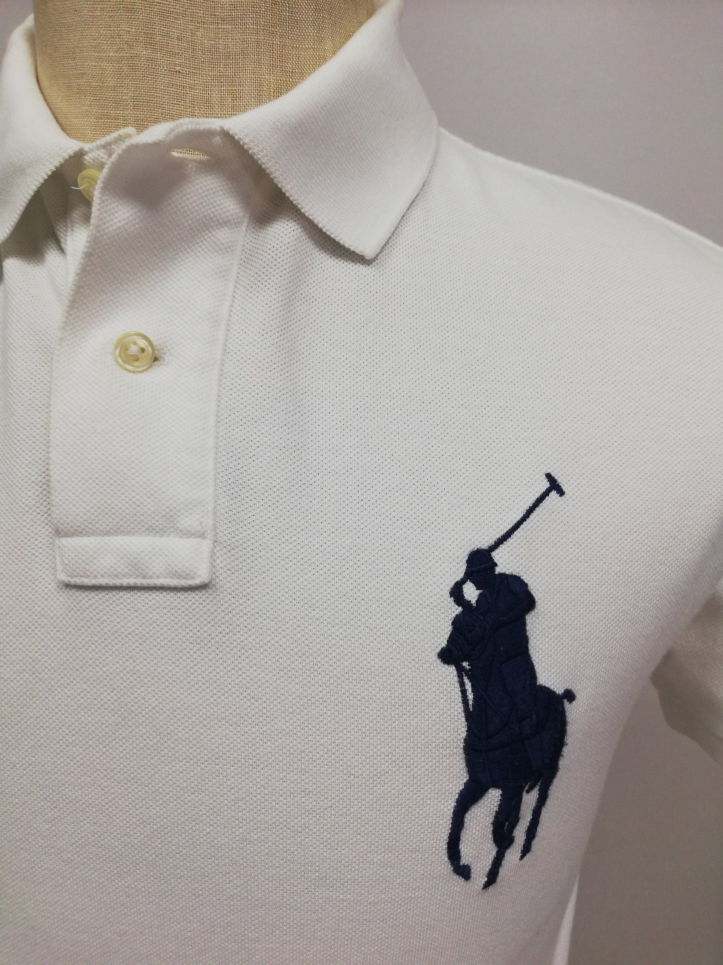 Camiseta Polo Ralph Lauren 🏇🏼color blanco con logo big pony Talla M Entalle Custom Slim Fit