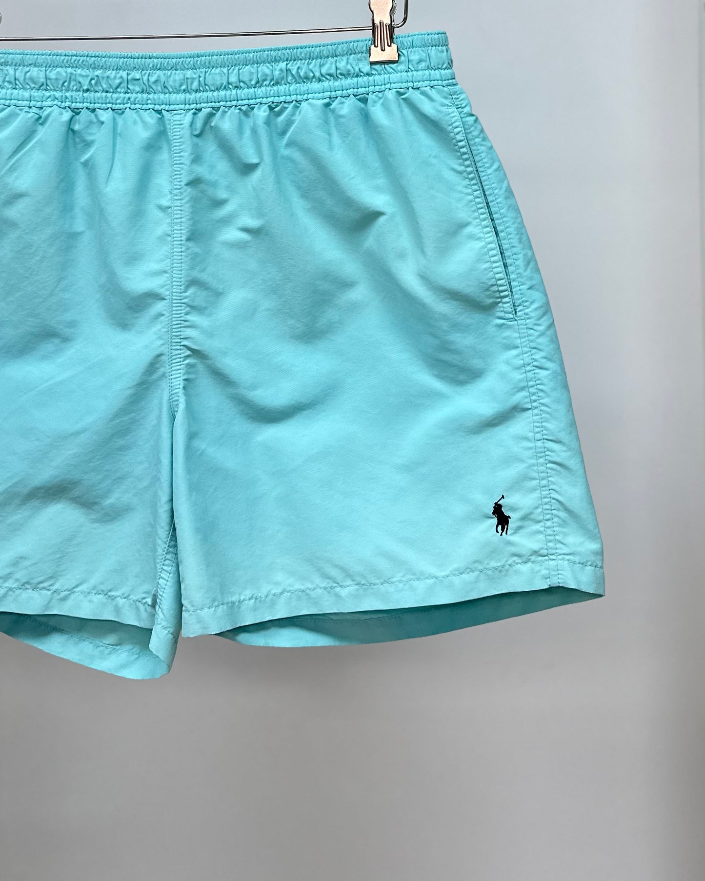 Short de baño Polo Ralph Lauren 🏇🏼color celeste y logo bordado en color azul oscuro talla XL