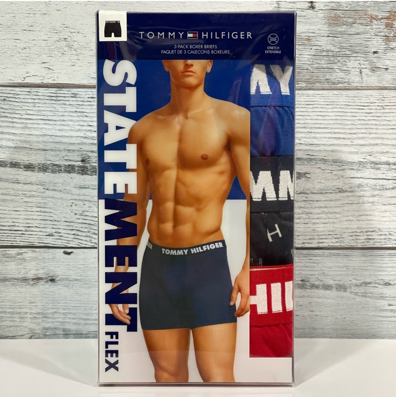 Paquete de 3 Boxer Briefs Tommy Hilfiger 🇺🇸 Statement Flex Tela Microfibra color rojo, azul y gris Talla XL