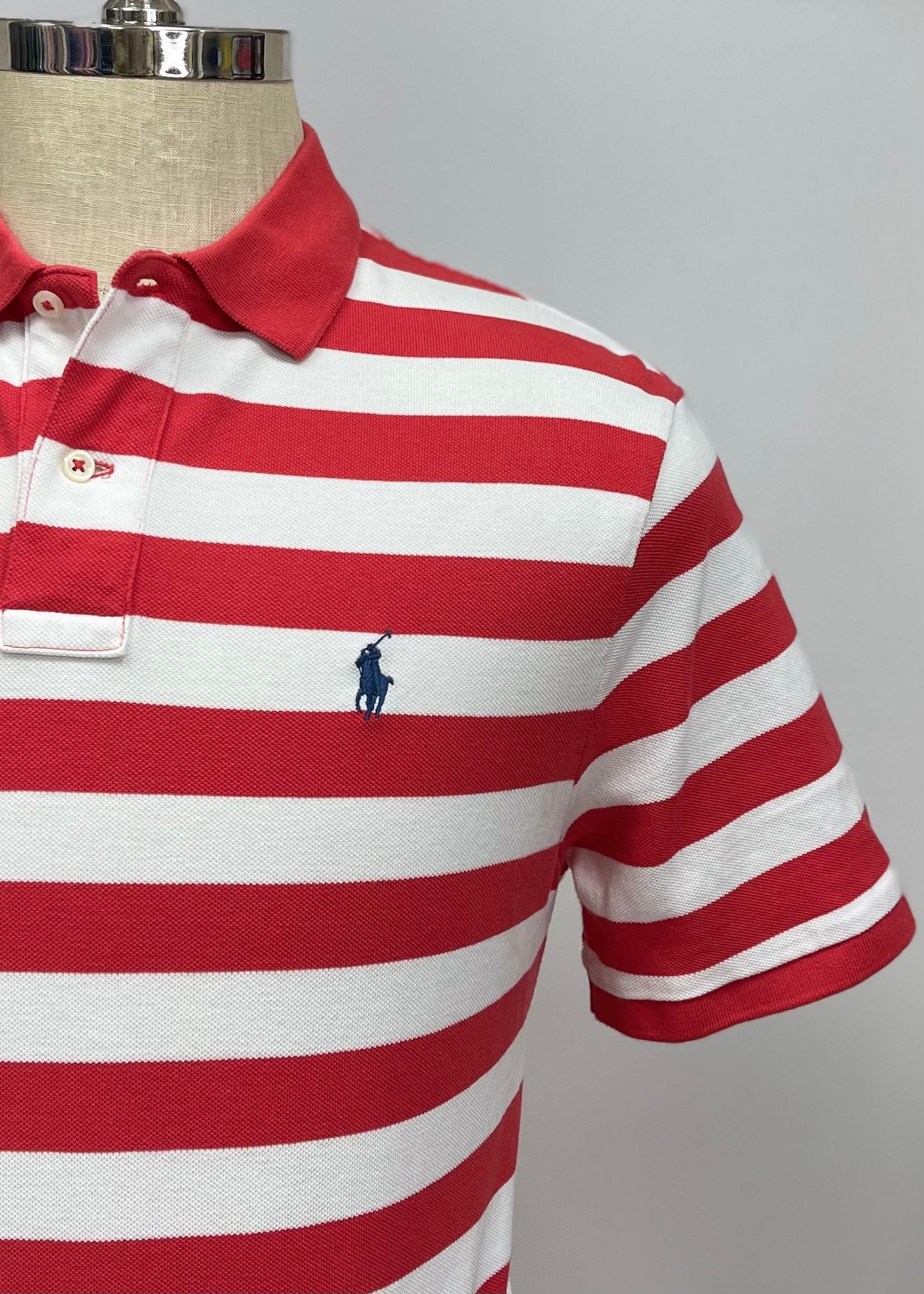 Camiseta Polo Ralph Lauren 🏇🏼 con patron de rayas en color rojo Talla L Entalle Clásico