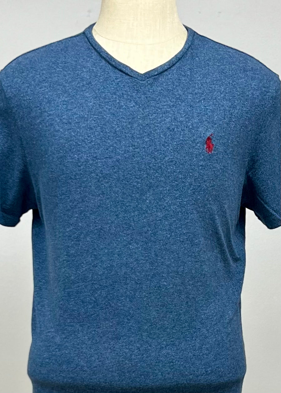 Camiseta cuello V Polo Ralph Lauren 🏇🏼 color azul grisáceo manga corta Talla Large Entalle Regular