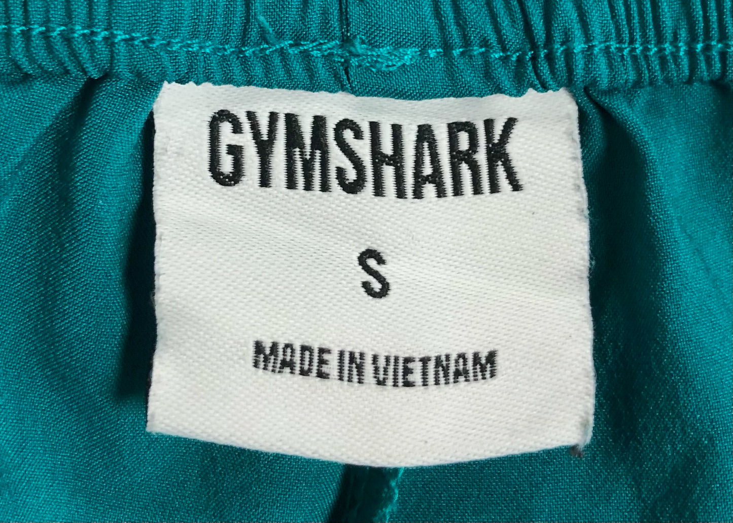 Short Deportivo Gymshark 🏋🏼‍♂️ Tela performance color verde esmeralda talla S