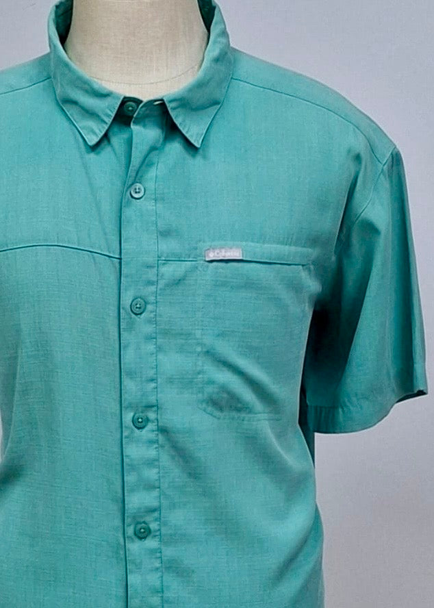 Camisa Columbia 🔹color verde aqua Manga corta Talla XL