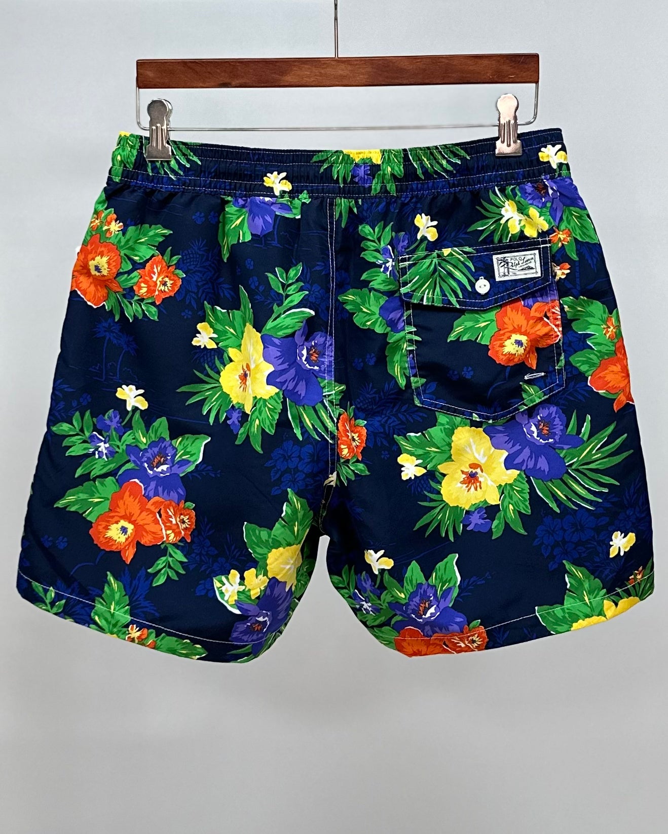 Short de baño Polo Ralph Lauren 🏇🏼color azul oscuro con diseño floral talla M y L