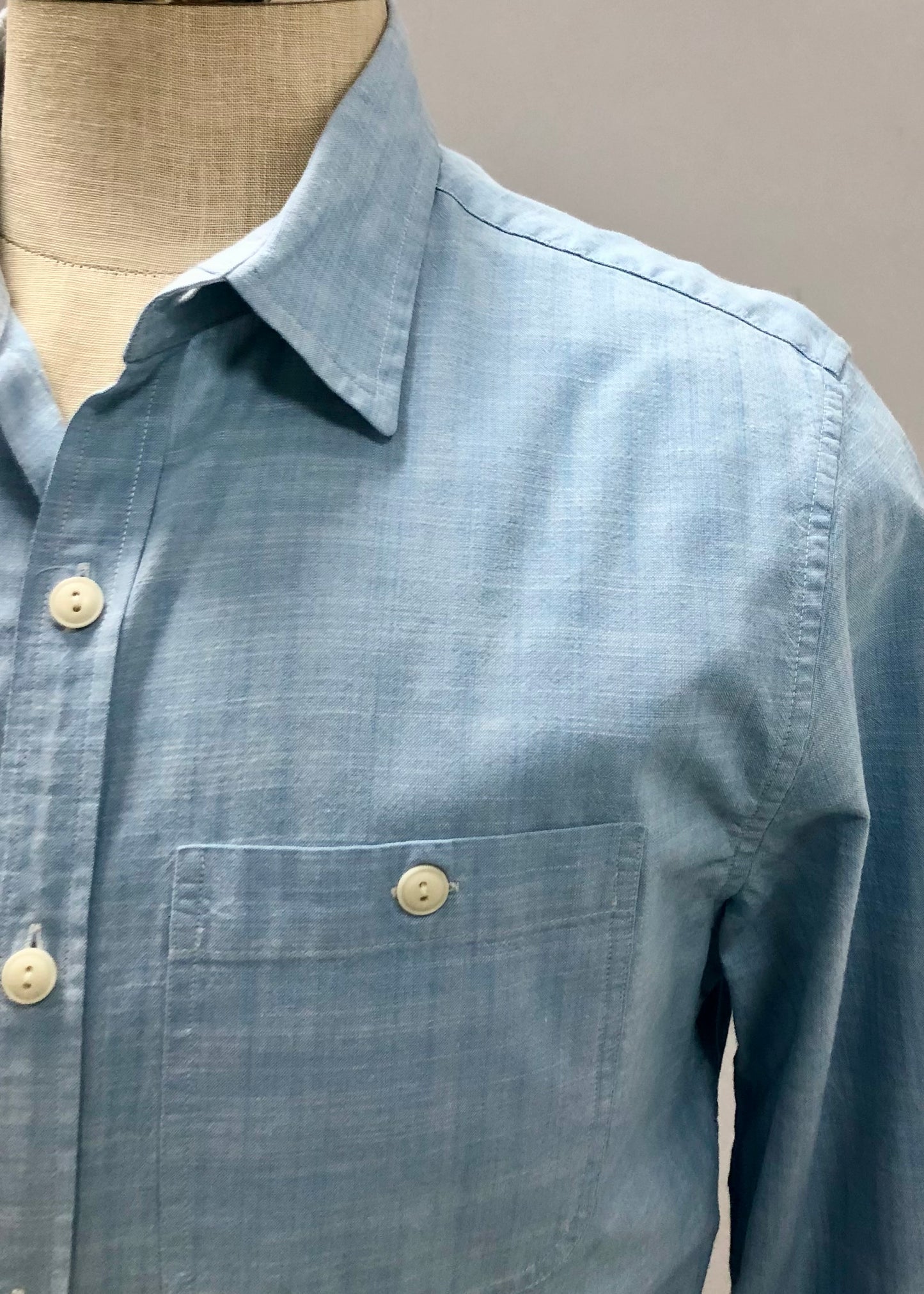 Camisa de botones Vineyard Vines 🐳 en color celeste degradado Talla M Entalle Slim Fit