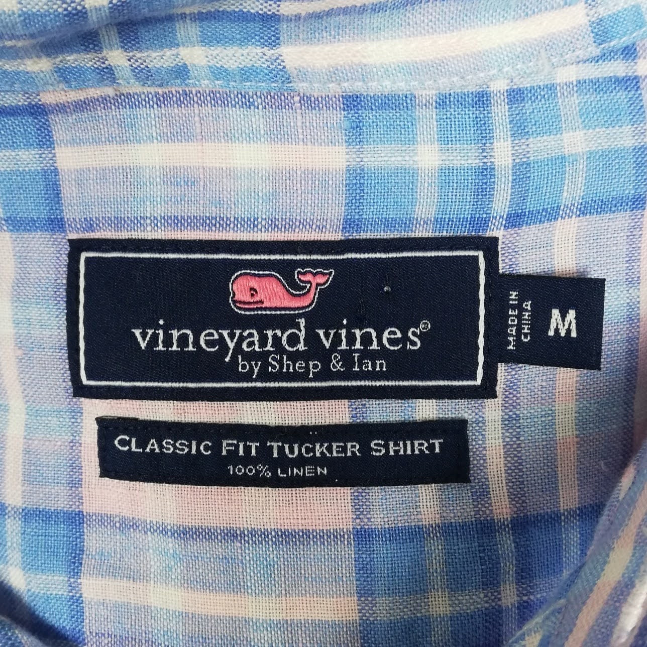Camisa de botones Vineyard Vines 🐳 De Lino color rosado con patrón de cuadros en azul y blanco Talla M Entalle Clásico