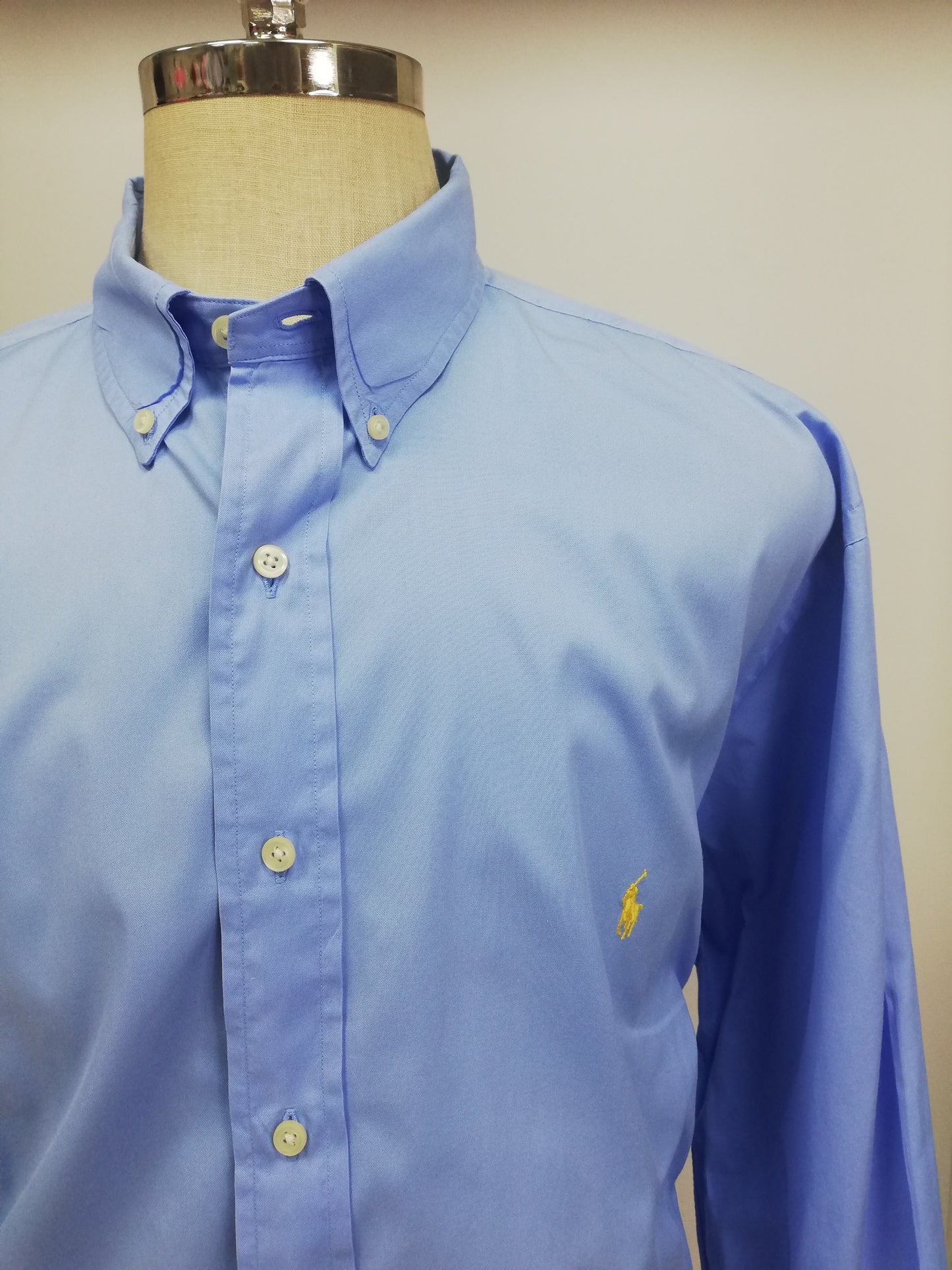 Camisa de botones Polo Ralph Lauren 🏇🏼 en color celeste Talla XXL Entalle Regular