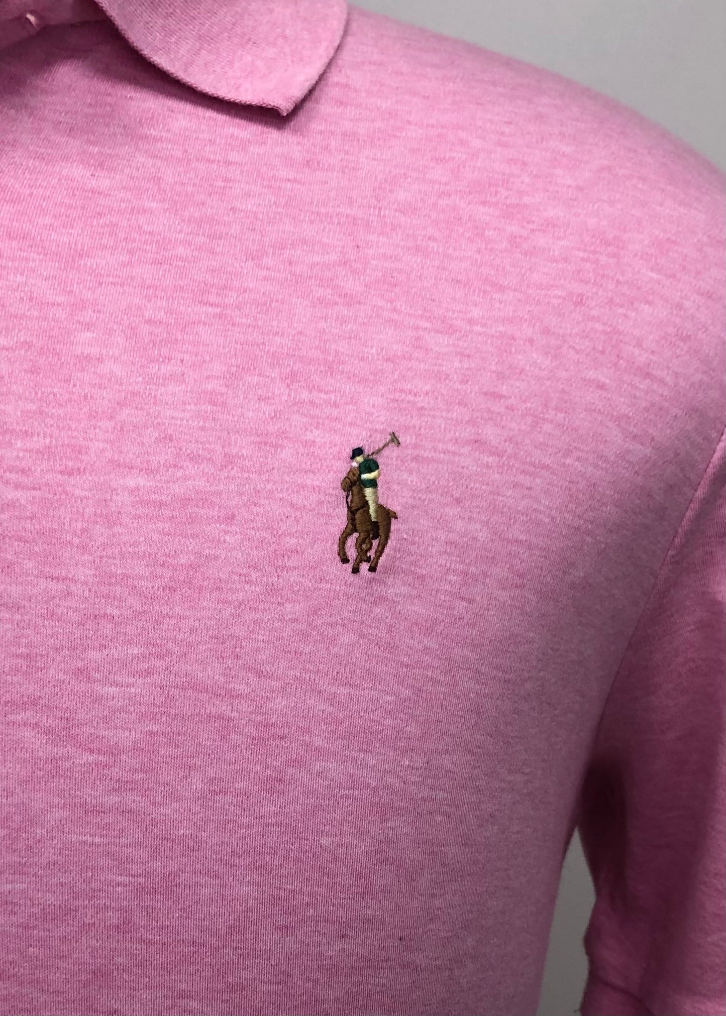 Camiseta Polo Ralph Lauren 🏇🏼 Pima color rosado Talla M Entalle Clásico