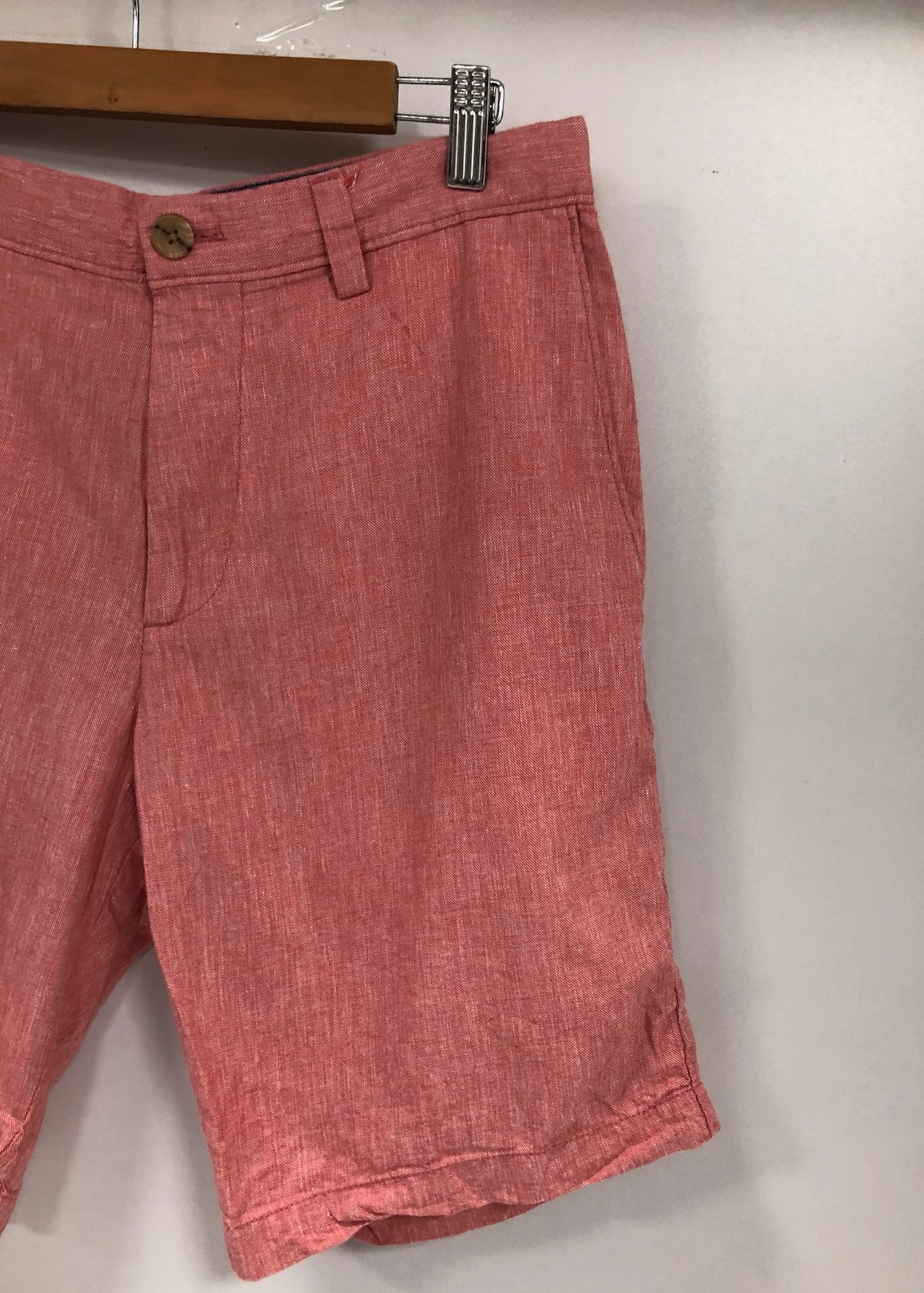 Short Casual Banana Republic 🇺🇸 color rojo claro talla 32