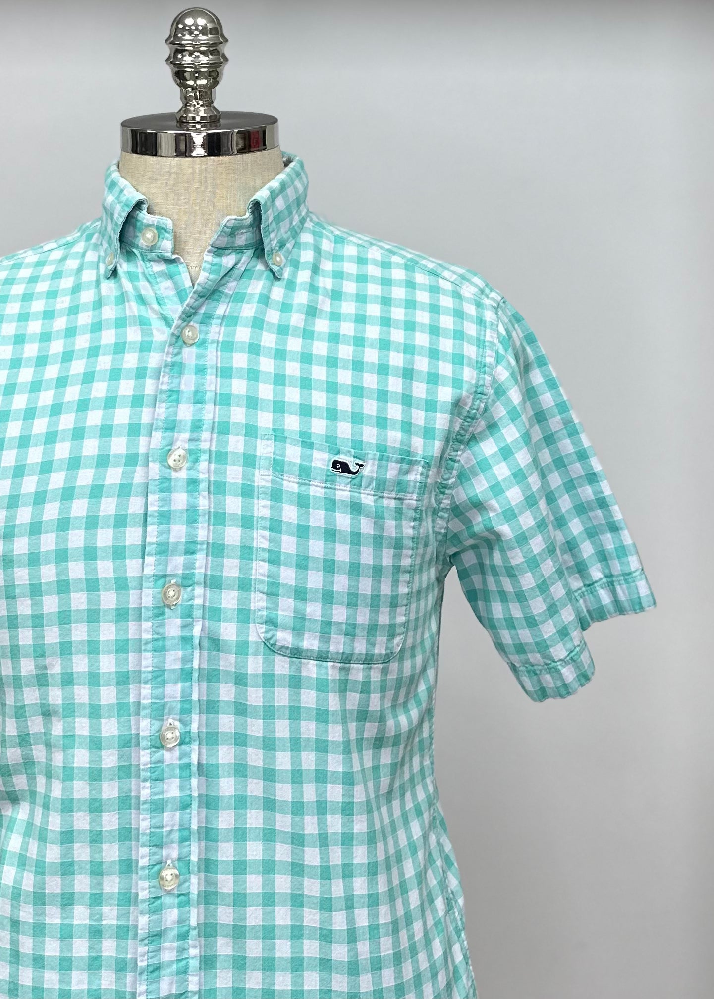 Camisa Vineyard Vines 🐳 con patrón de cuadros en color turquesa y blanco Talla S Entalle Clásico