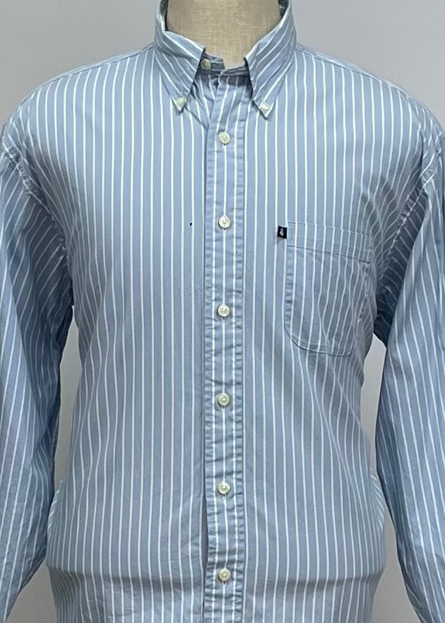 Camisa Brooks Brothers 🐑 con patron de rayas en celeste y blanco Talla L Entalle Regular (ver descripción)