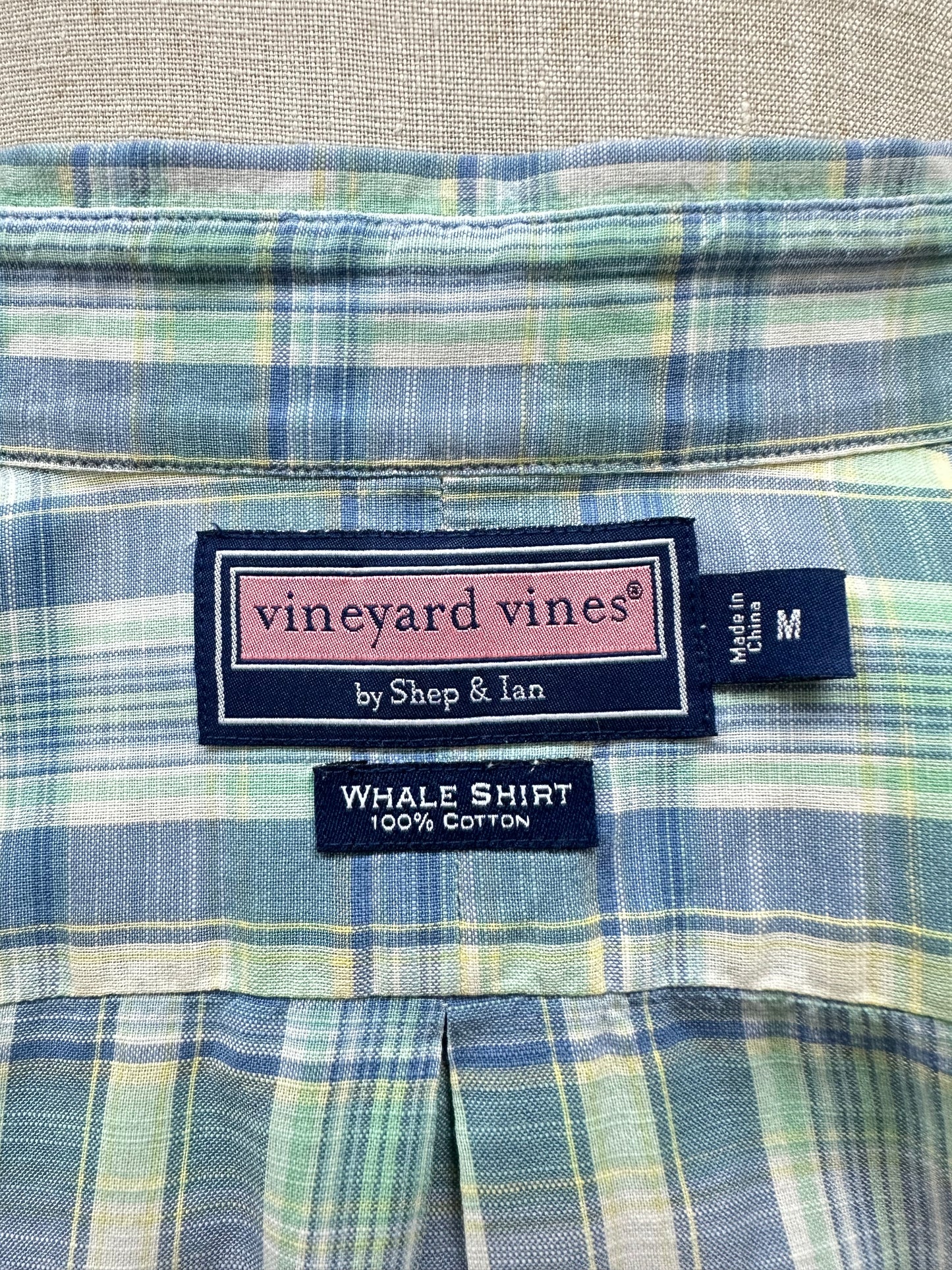 Camisa de botones Vineyard Vines 🐳 color blanco de cuadros en color azul, verde y amarillo Talla L Entalle Regular (ver descripción)