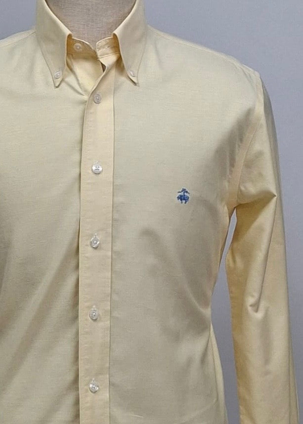 Camisa Brooks Brothers 🐑 color amarillo claro tornasol Talla M Entalle Regular