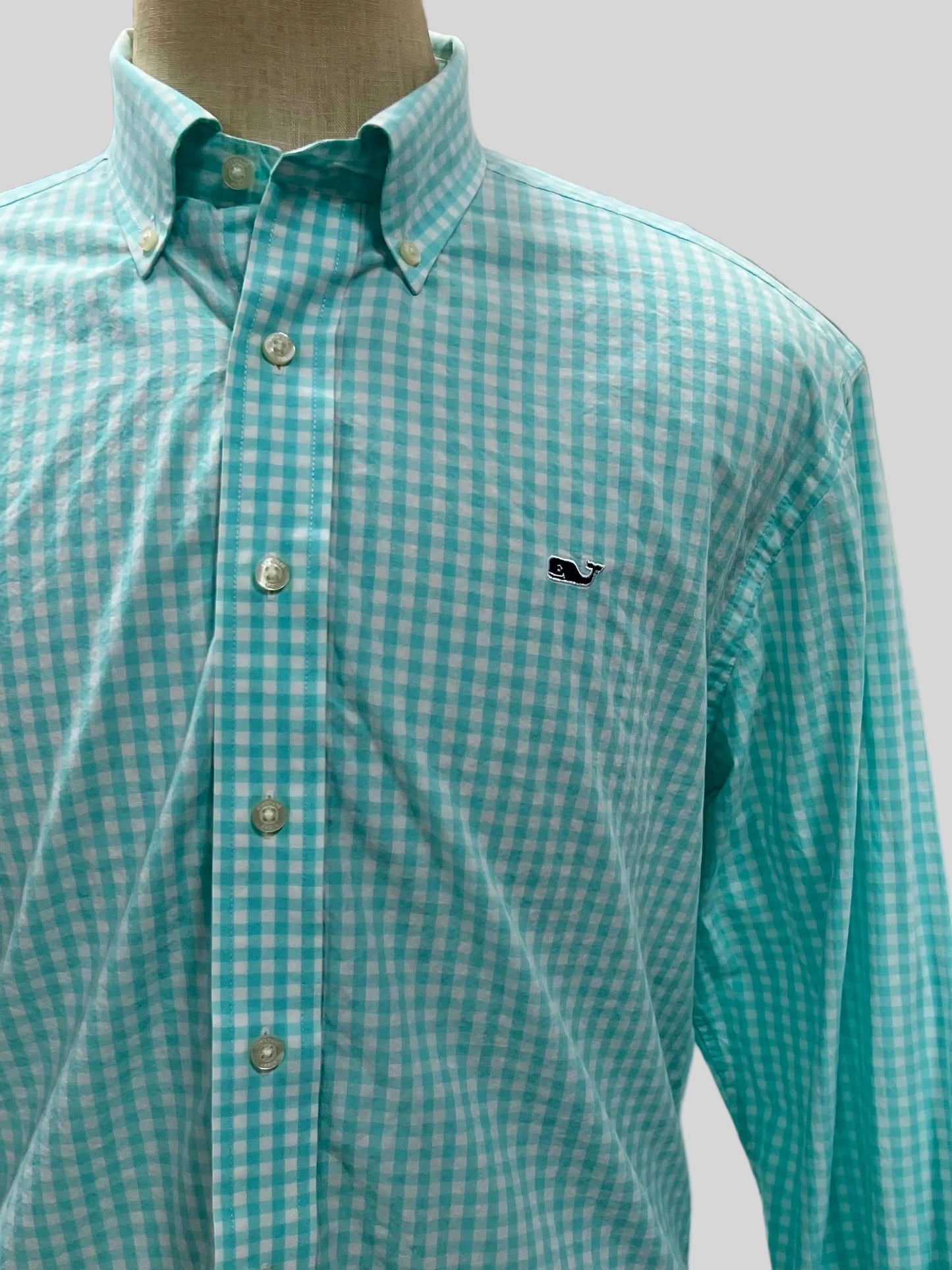 Camisa de botones Vineyard Vines 🐳 de cuadros en color turquesa claro y blanco Talla M Entalle Clásico