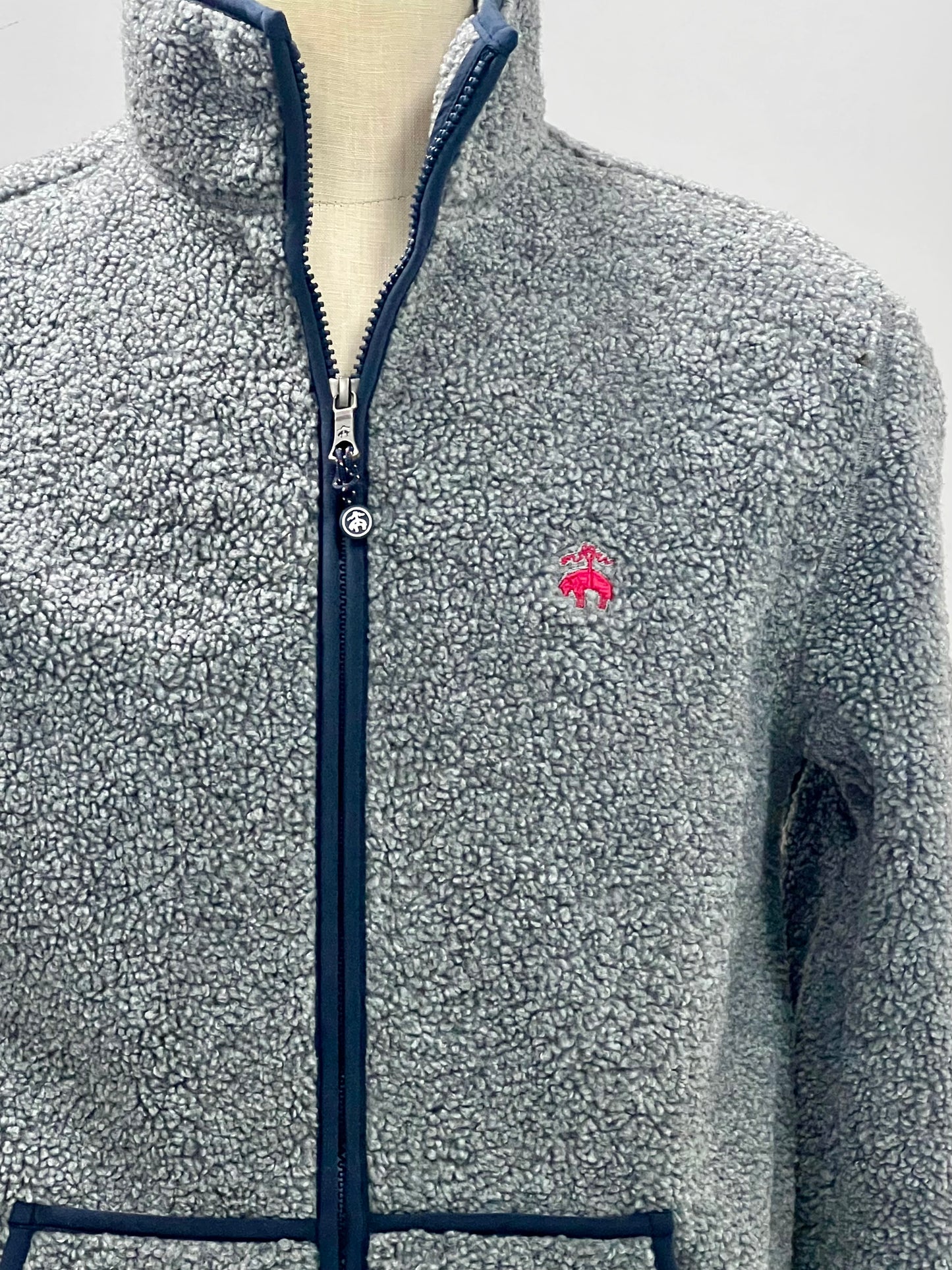 Jacket Brooks Brothers 🐑 Teddy Fleece color gris con zíper completo y bolsillo Talla S