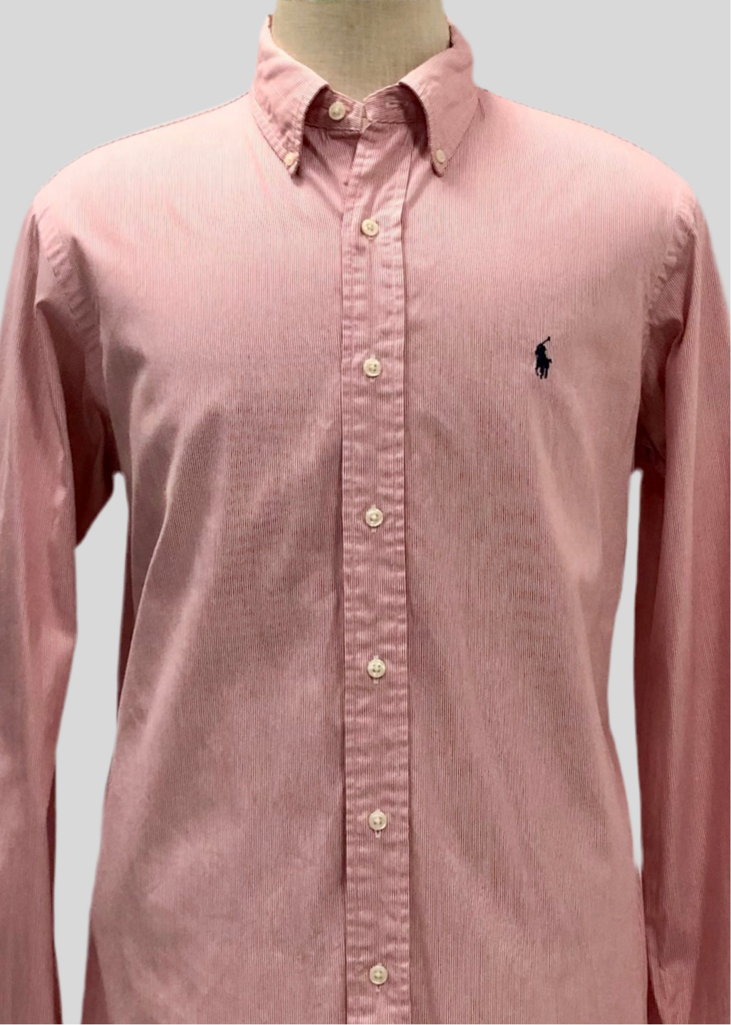 Camisa de botones Polo Ralph Lauren 🏇🏼 con patron de finas rayas en color rojo y blanco Talla L Entalle Custom Fit