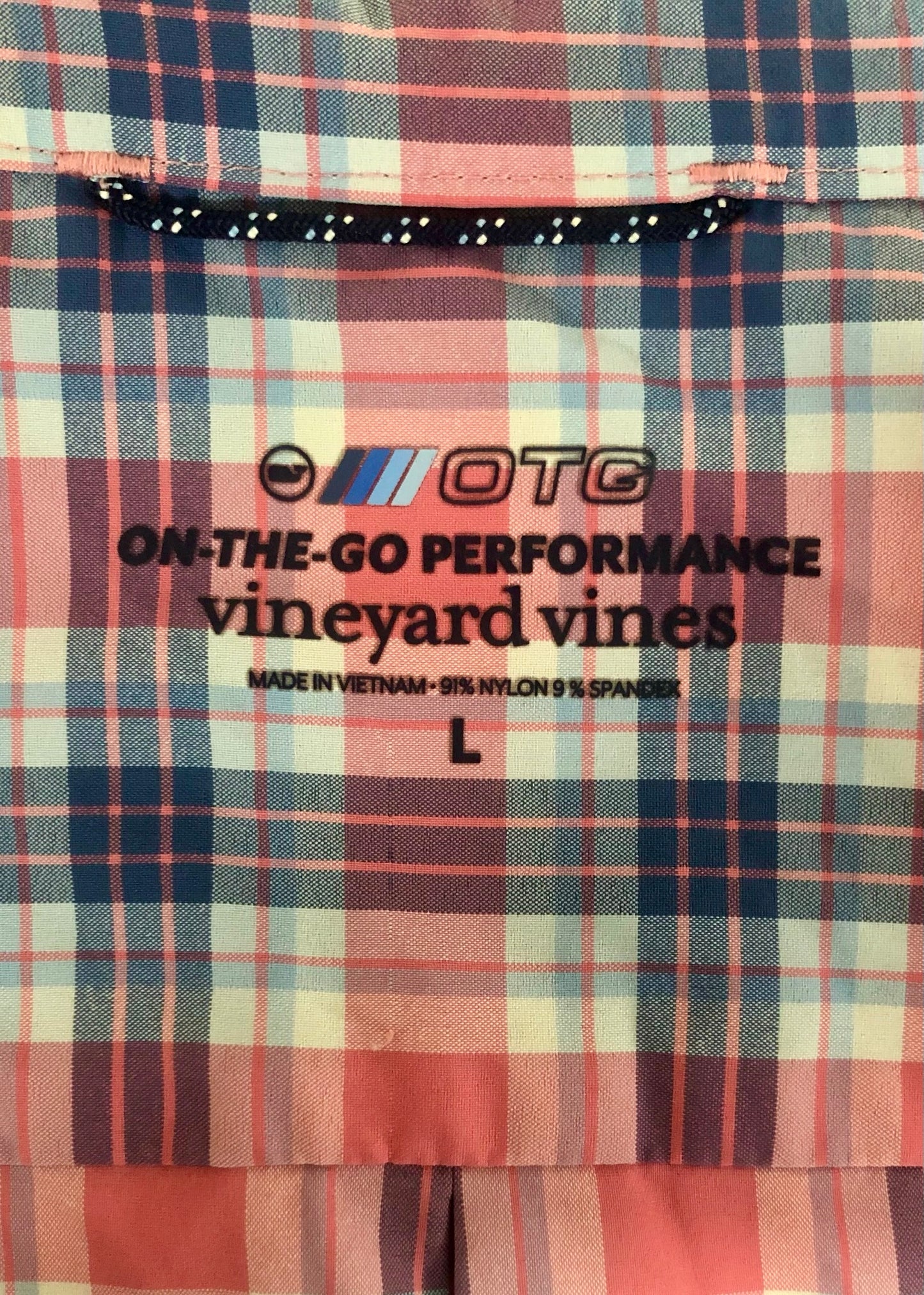 Camisa de botones Vineyard Vines 🐳 color blanco de cuadros en color rosado y azul Talla L Entalle Regular