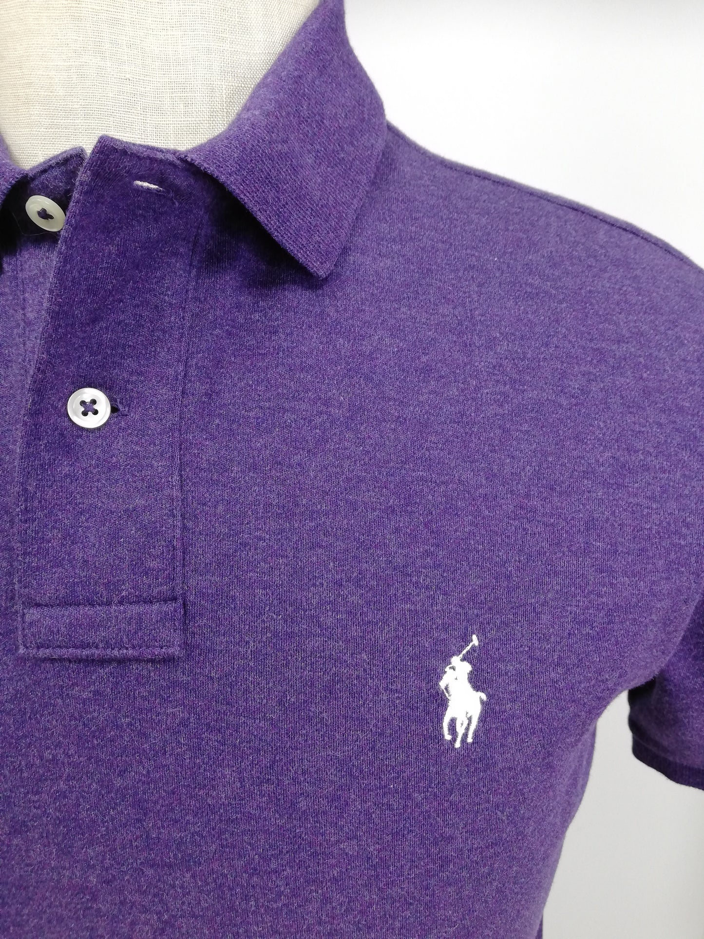 Camiseta Polo Ralph Lauren 🏇🏼color morado Talla S Entalle Regular