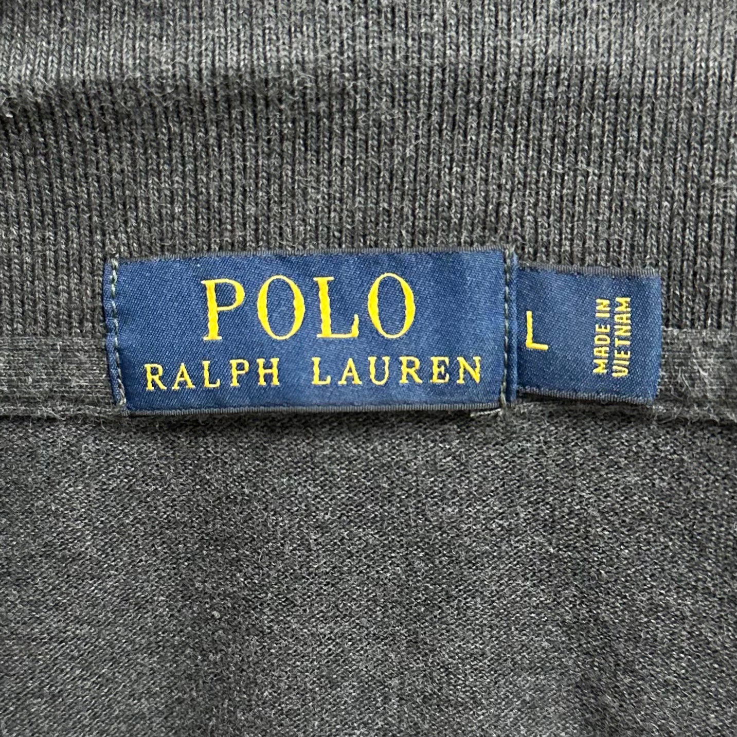 Camiseta Polo Ralph Lauren 🏇🏼 color gris oscuro Talla L Entalle Regular