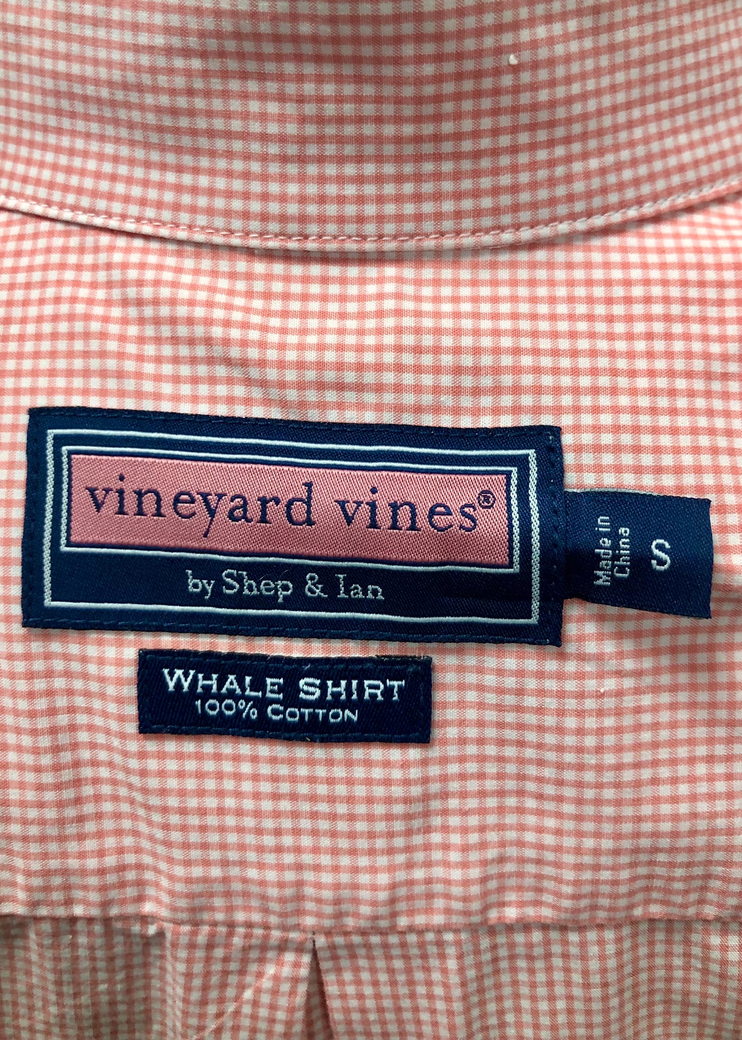 Camisa de botones Vineyard Vines 🐳 de cuadros finos en color rosado y blanco Talla M Entalle Regular