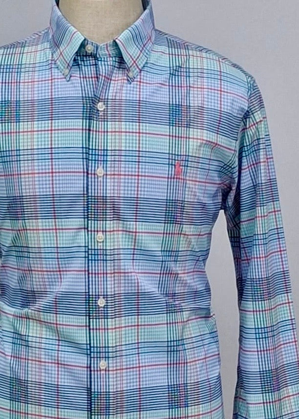 Camisa Polo Ralph Lauren 🏇🏼 con patrón de cuadros celeste, azul, rojo y verde Talla L Entalle Clásico