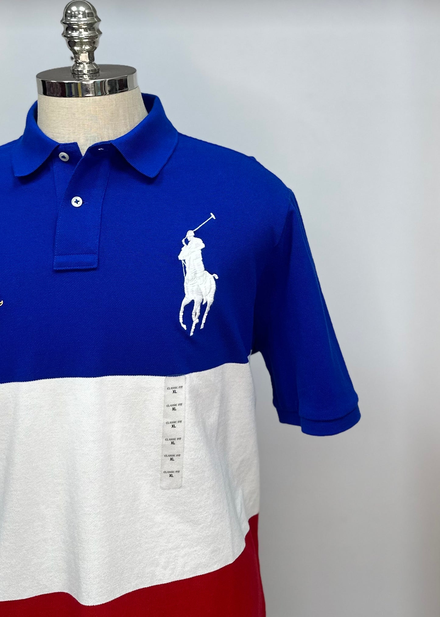 Camiseta Polo Ralph Lauren 🏇🏼 con franjas en color azul, blanco y rojo Con diseño Big Pony Talla L Entalle Clásico