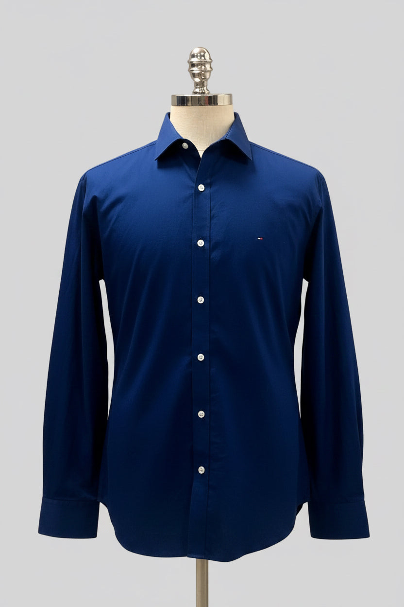 Camisa de botones Tommy Hilfiger 🇺🇸 en color azul navy Talla XL Entalle Slim Fit