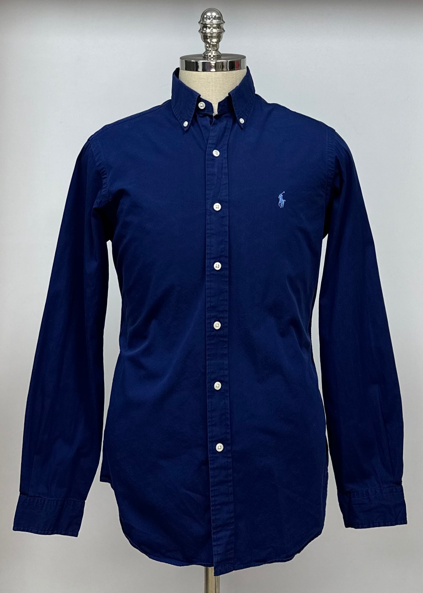 Camisa de botones Polo Ralph Lauren 🏇🏼 en color azul navy Talla L Entalle Regular