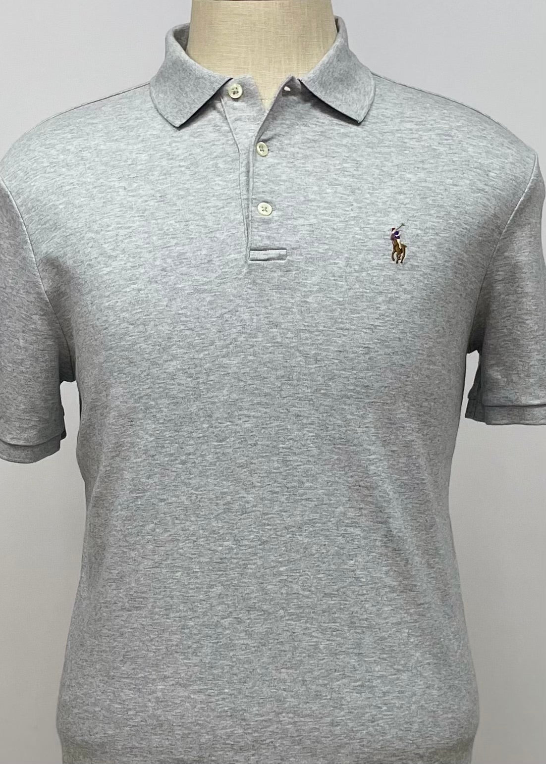 Camiseta Polo Ralph Lauren 🏇🏼color gris claro Talla M Entalle Clásico