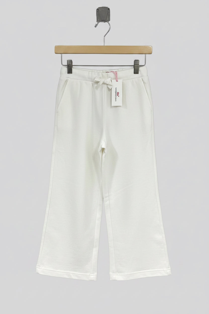 Conjunto de Sueter y pantalón de niña Vineyard Vines 🐳 color blanco con logo rosado Talla S (8-10)