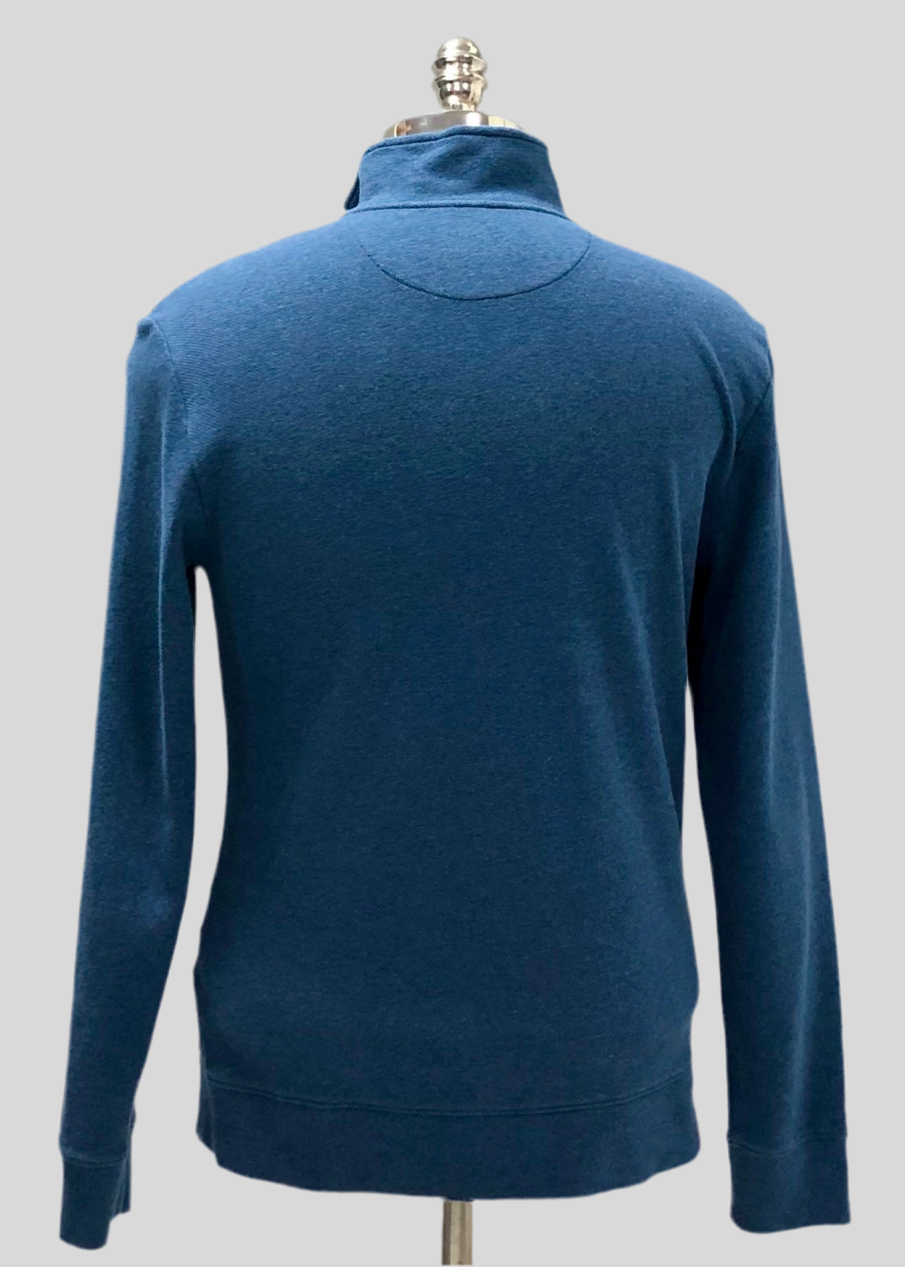 Sueter Jersey Vineyard Vines 🐳 color azul grisáceo Tela algodón Pima Talla S