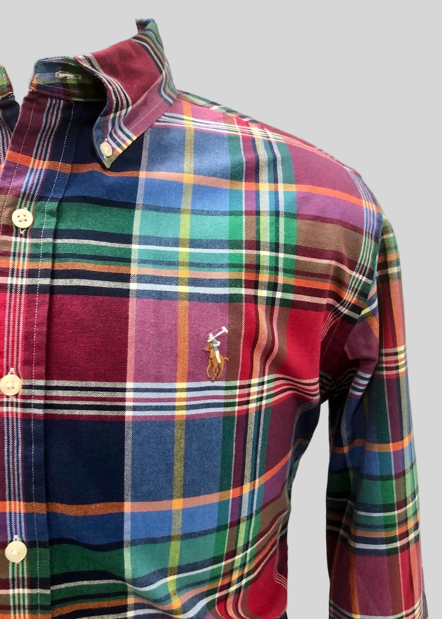 Camisa Polo Ralph Lauren 🏇🏼 Oxford de cuadros tartán en color azul, verde y rojo Talla M Entalle Clásico