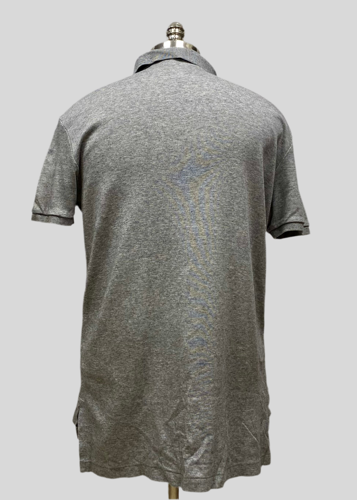 Camiseta Polo Ralph Lauren 🏇🏼color gris claro Talla L Entalle Regular