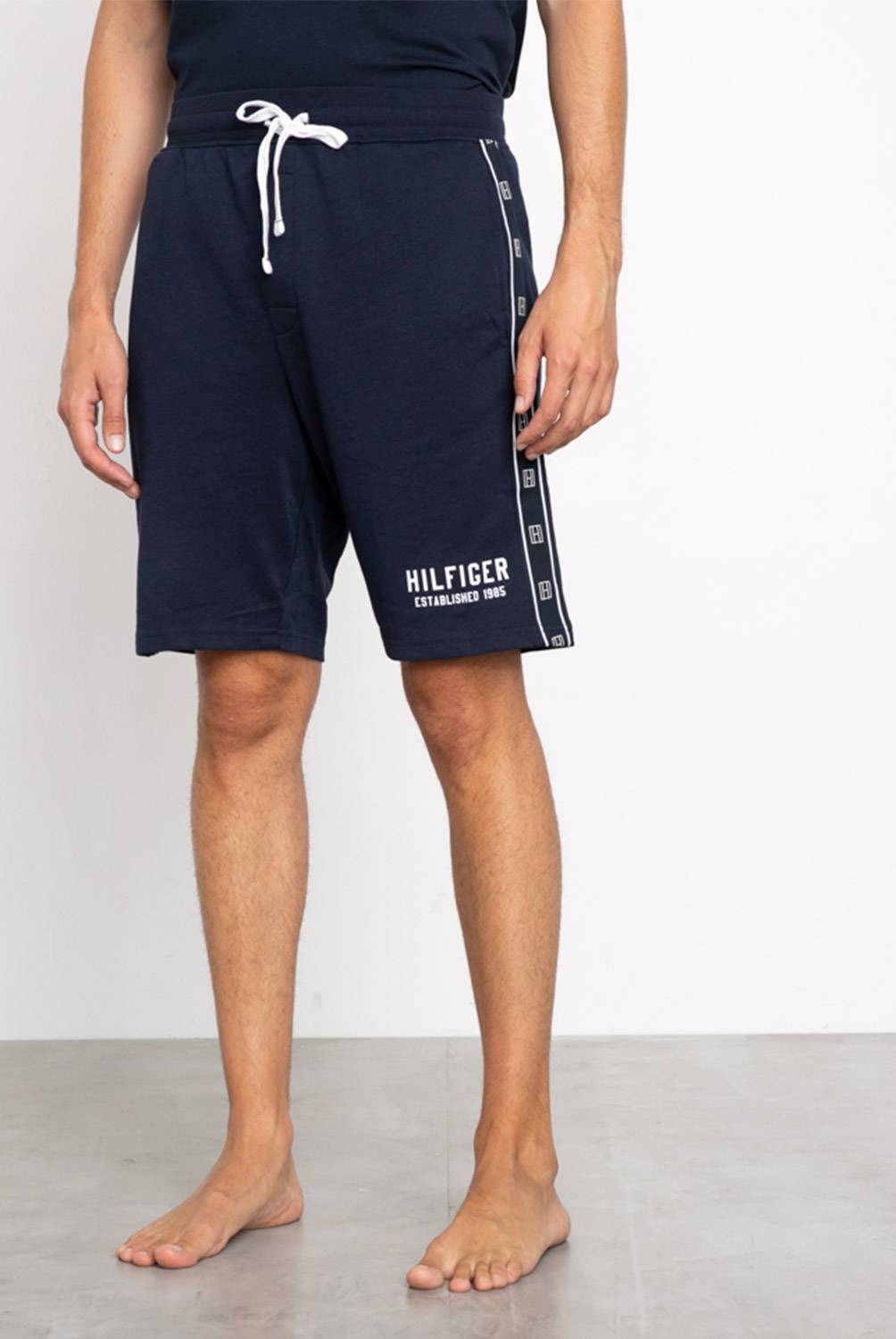 Short Lounge Tommy Hilfiger 🇺🇸 color azul navy Talla M