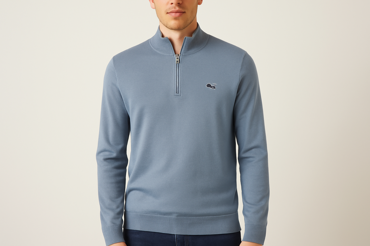 Sueter Jersey Lacoste 🐊 color gris claro con logo azul navy Tela algodón Pima Talla L