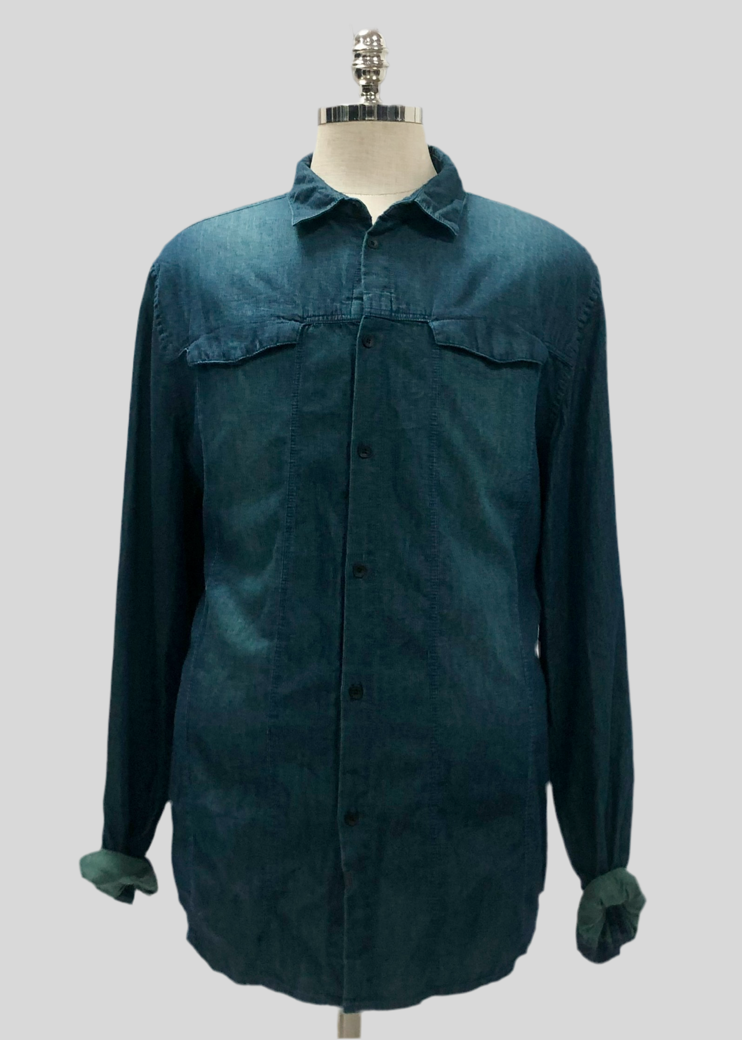 Camisa de botones Calvin Klein 🇺🇸 de jeans en color azul oscuro Talla XL Entalle Regular