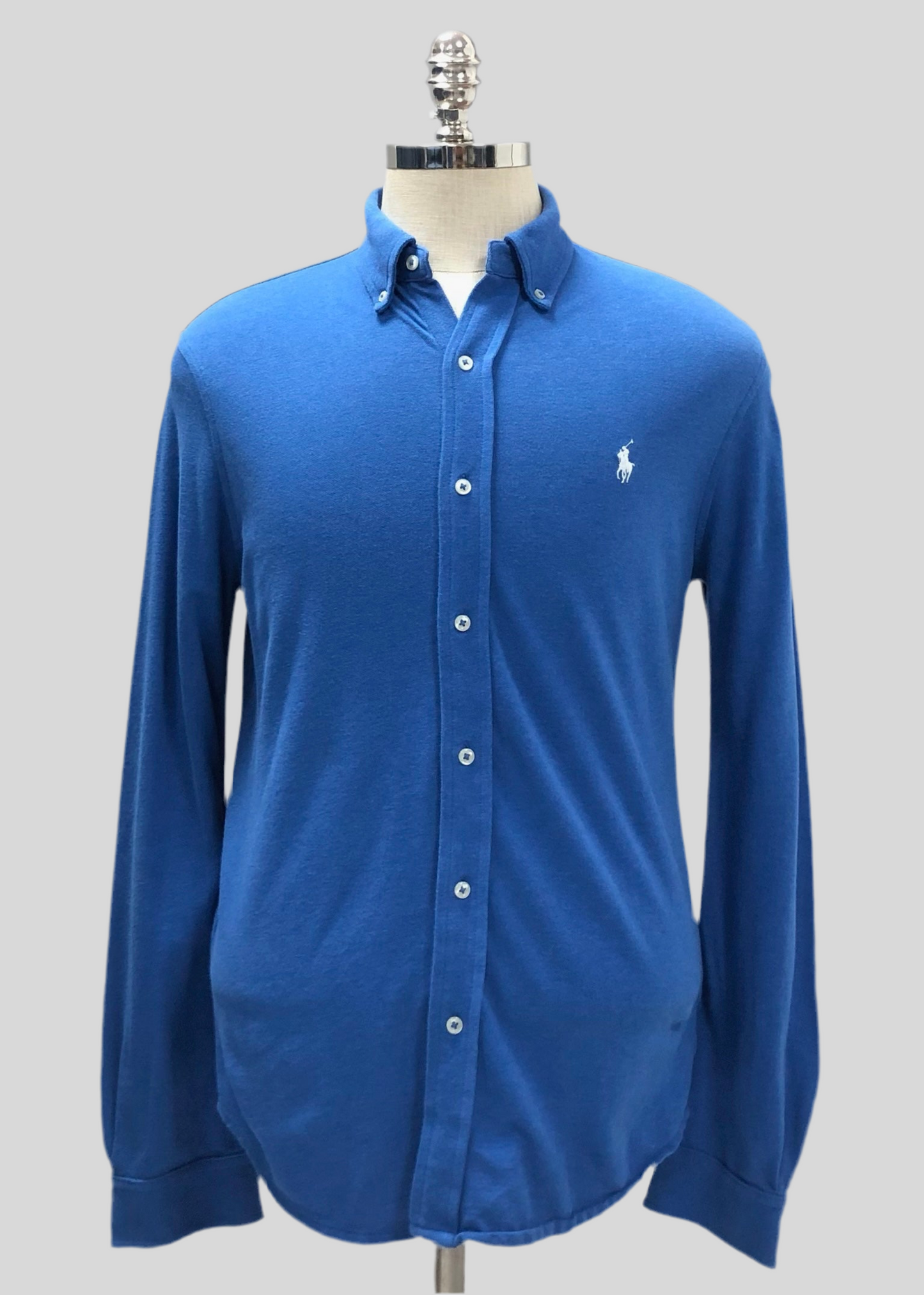 Camisa de botones Polo Ralph Lauren 🏇🏼 Tela camiseta (Featherweight Mesh) en color azul Talla M Entalle Regular