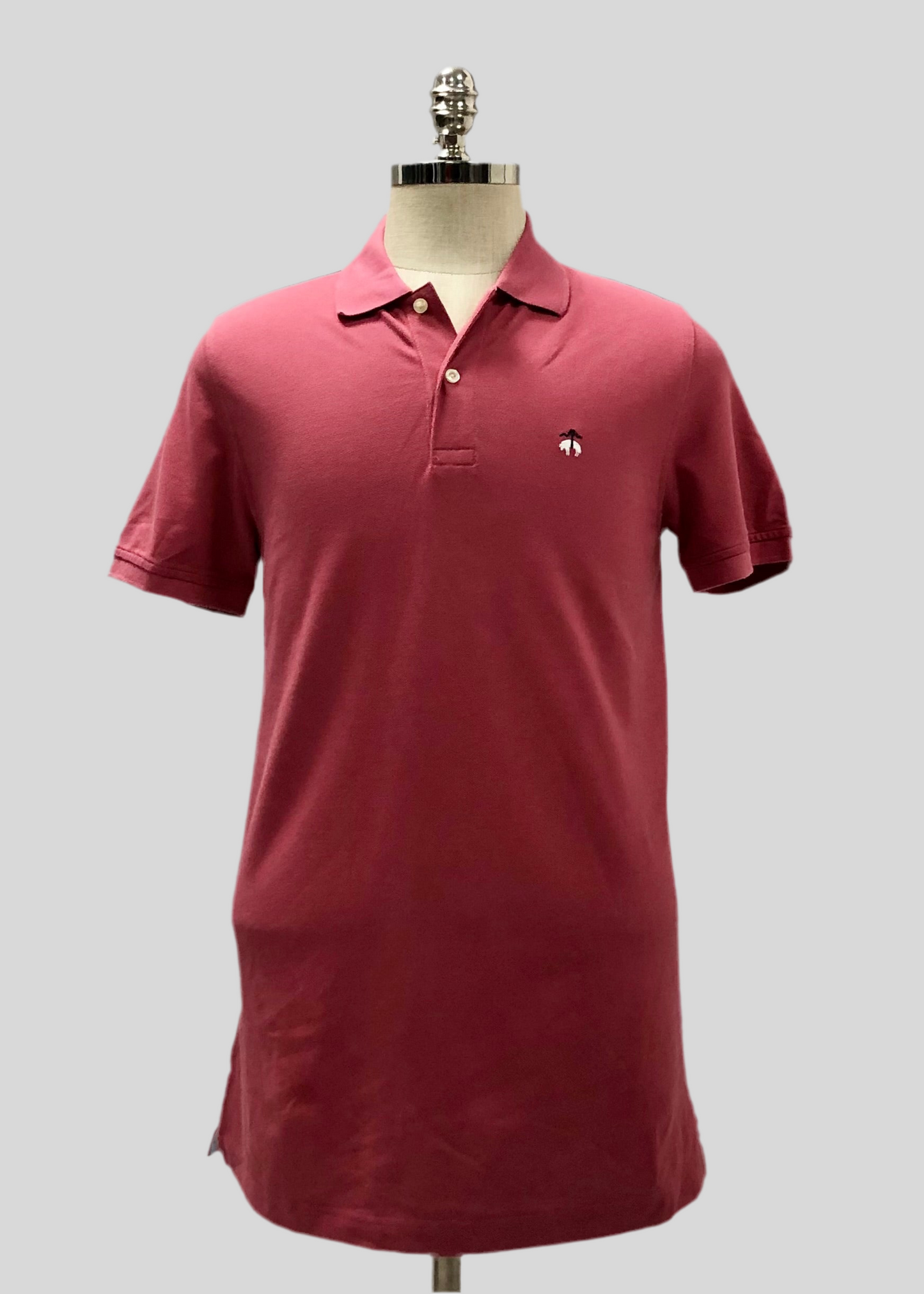 Camiseta Polo Brooks Brothers 🐑 color rosado oscuro Talla M Entalle Slim Fit