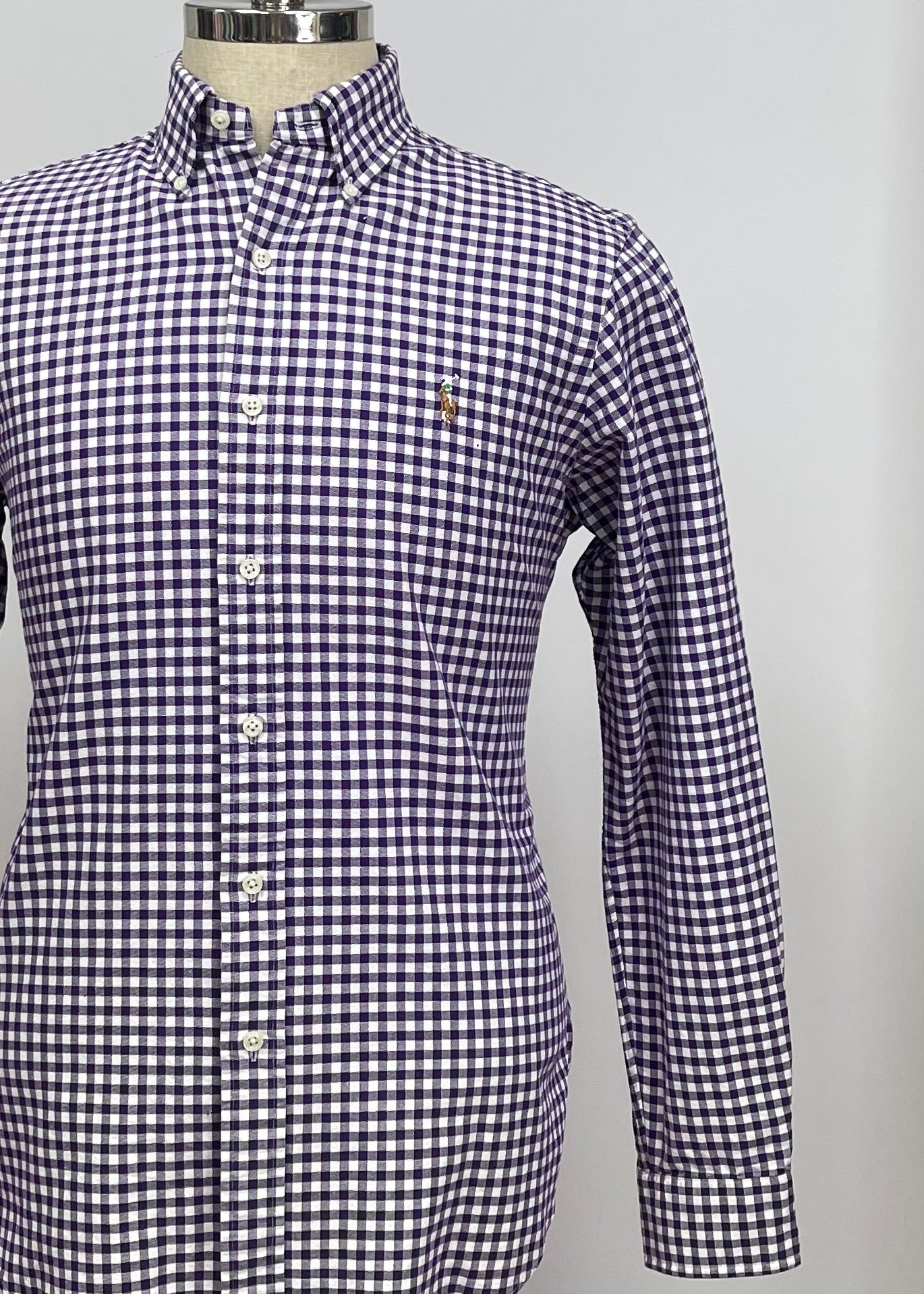 Camisa Polo Ralph Lauren 🏇🏼 Oxford color blanco con cuadros morado Talla M Entalle Regular