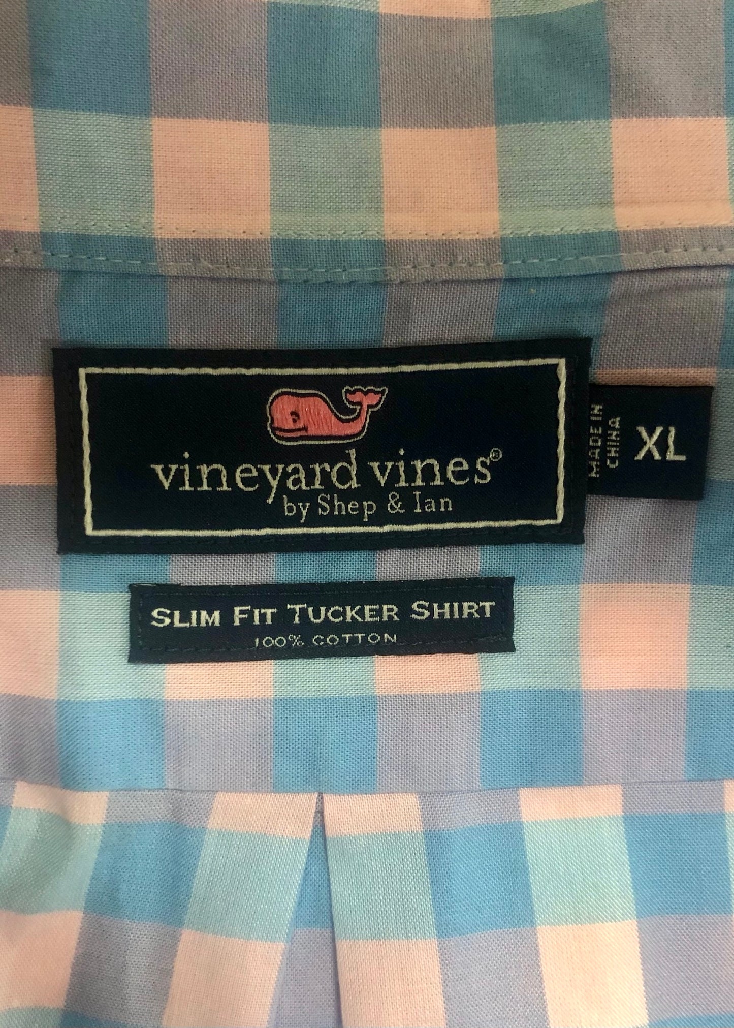 Camisa de botones Vineyard Vines 🐳 de cuadros en color rosado y celeste Talla XL Entalle Slim Fit