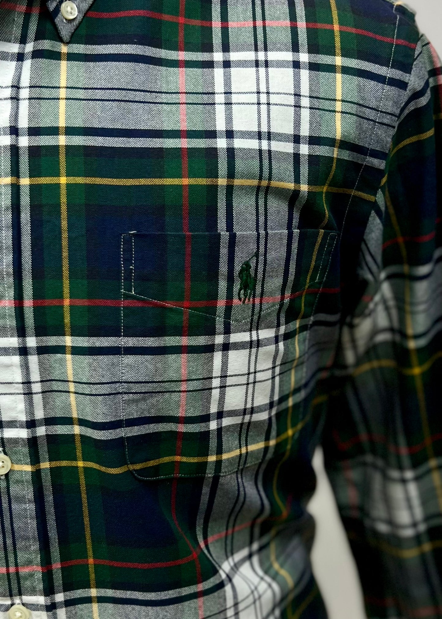 Camisa Polo Ralph Lauren 🏇🏼 Oxford con patron de cuadros verde oscuro, azul y blanco Talla L Entalle Regular