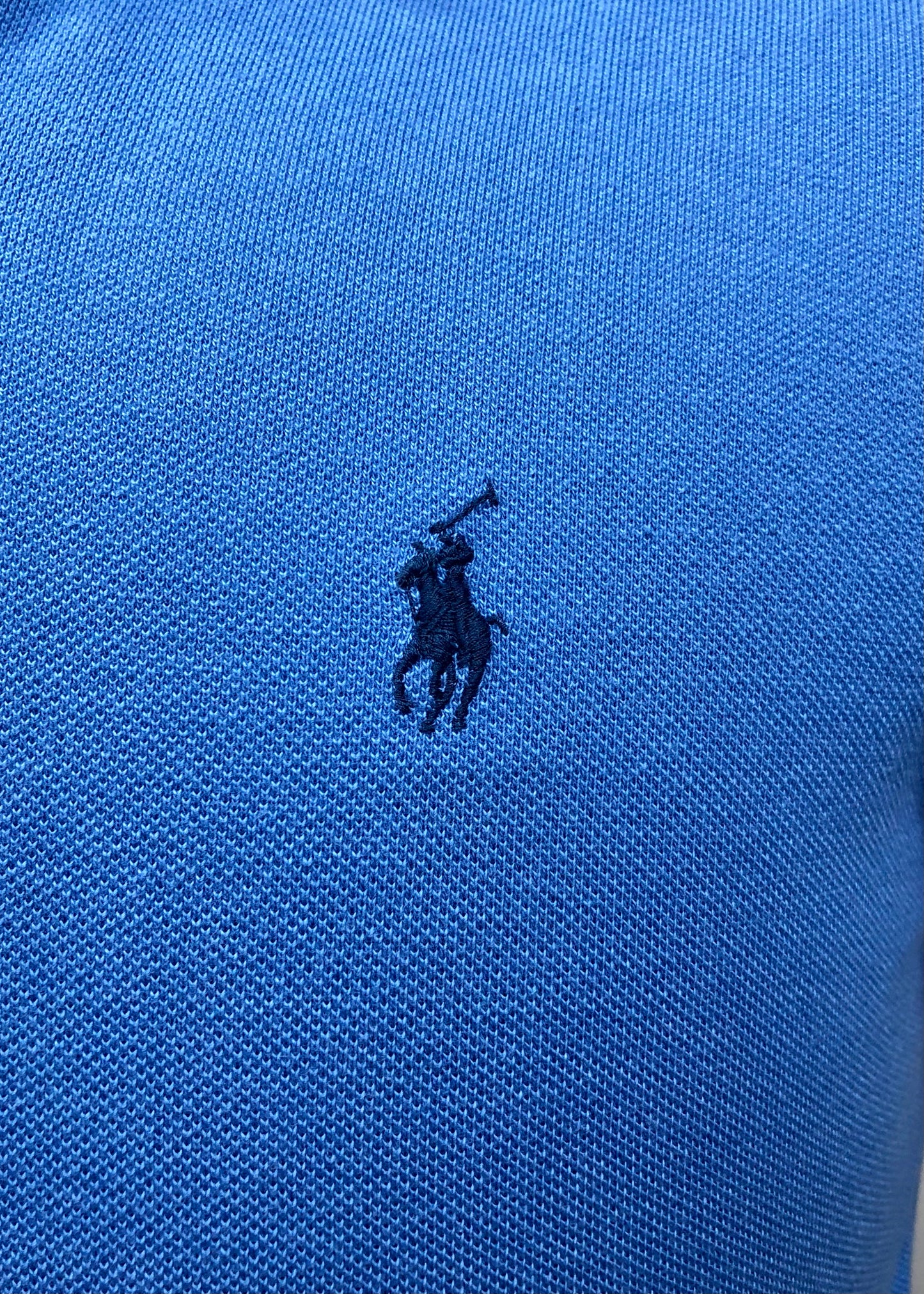 Camiseta de mujer Polo Ralph Lauren 🏇🏼 color celeste oscuro Talla M Entalle Clásico